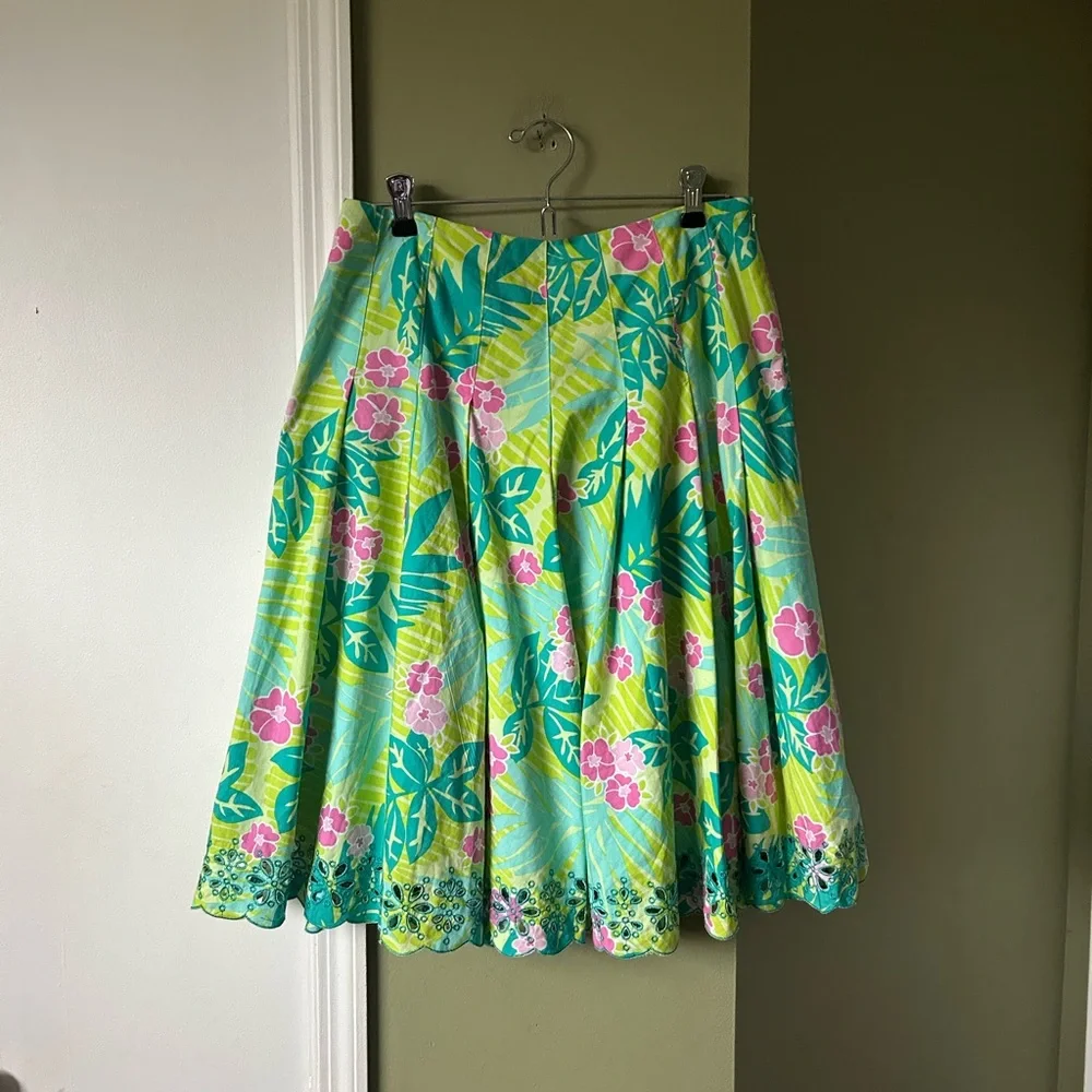 Lilly Pulitzer Pleated A-Lined Floral Green and Pink Women's Skirt White Label - Picture 2 of 5